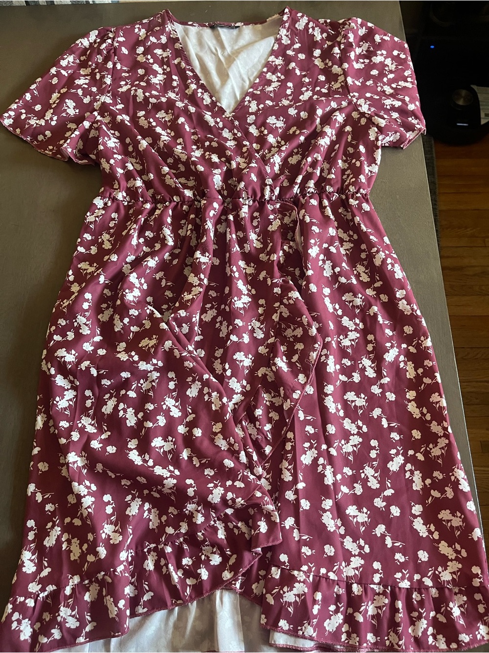 BloomChic Sz 18 Mauve Floral Wrap Dress with White Floral Print